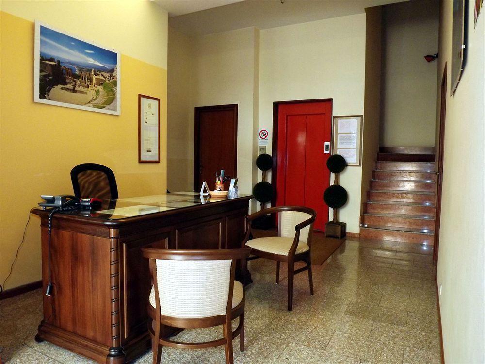 Residence Circe Taormine Extérieur photo